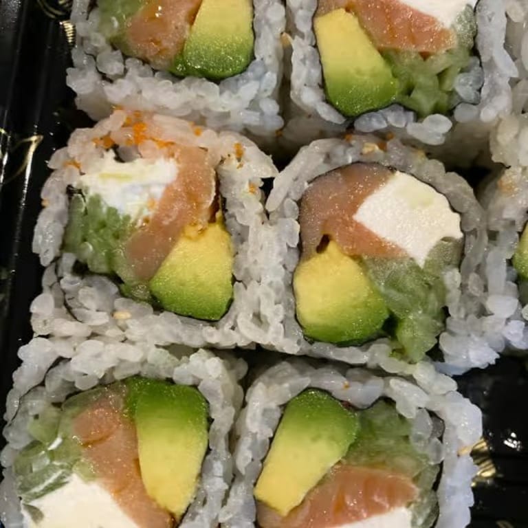 Delicious Philadelphia Roll