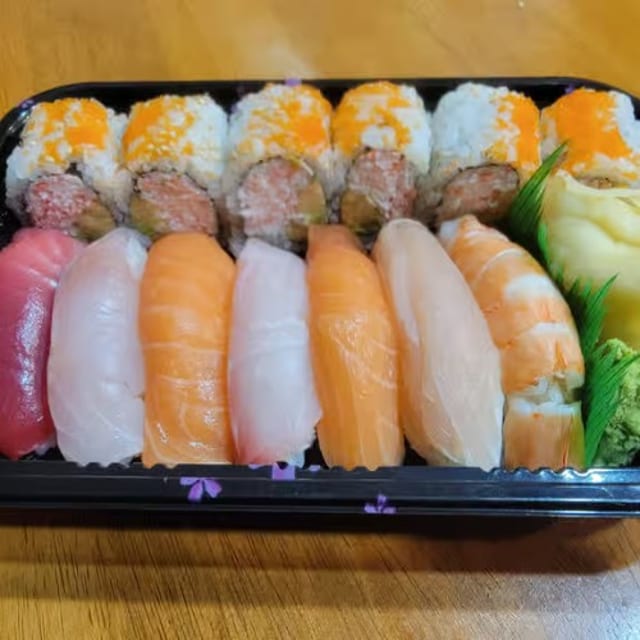 Sushi Regular Entree.