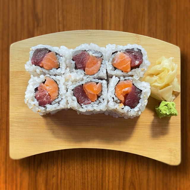 Tuna & Salmon Roll.