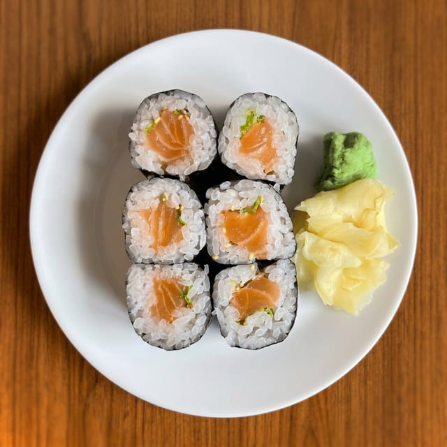 Salmon Scallion Roll.